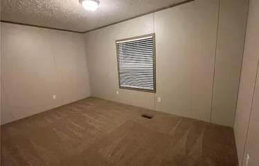 Mobile Home – 3702040000010074