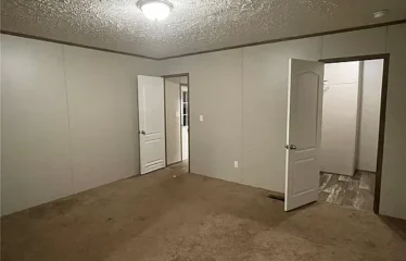 Mobile Home – 3702040000010074